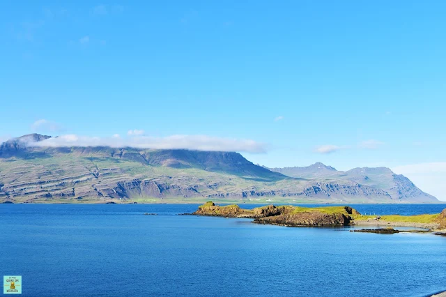 Fiordo Berufjördur en el este de Islandia