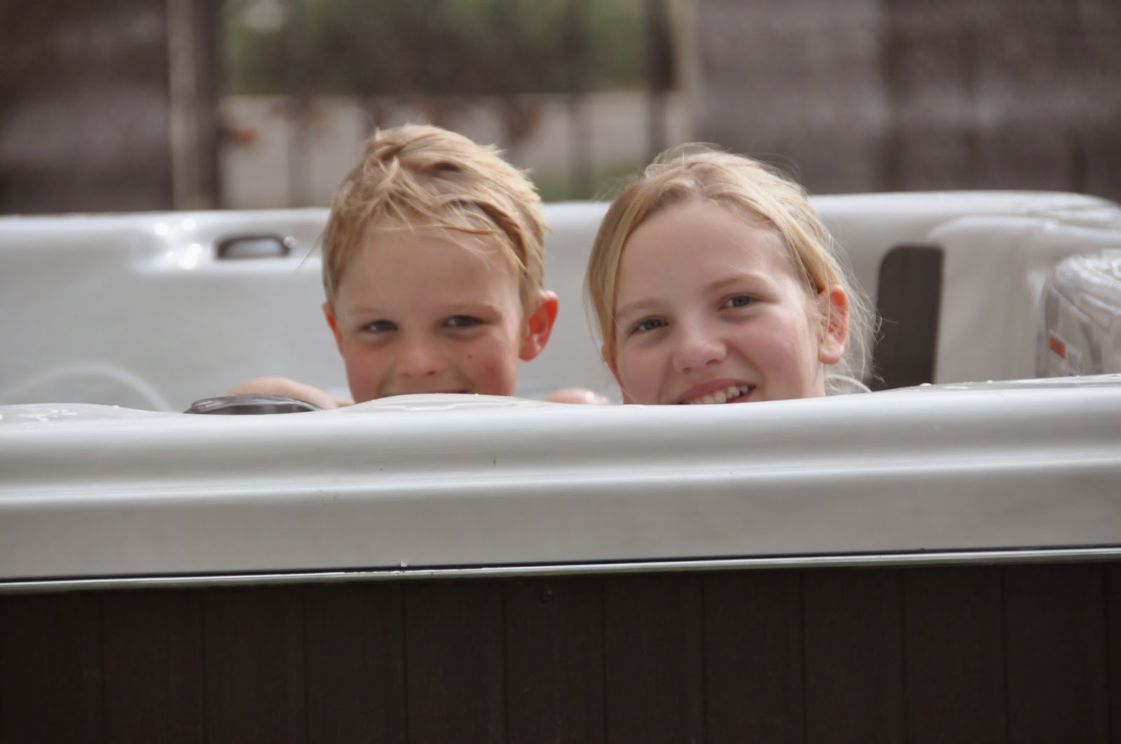 Adventures of the Girls and their Little Brother: Hot Tubbing On A