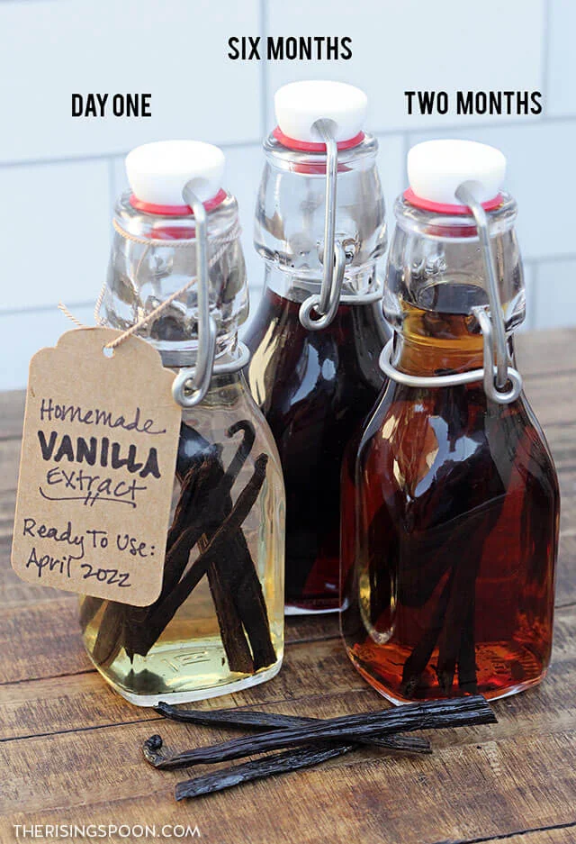 Homemade Vanilla Extract - Mornings on Macedonia