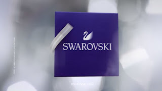 modella swarovsky bracciale crystaldust bionda testimonial spot 2016