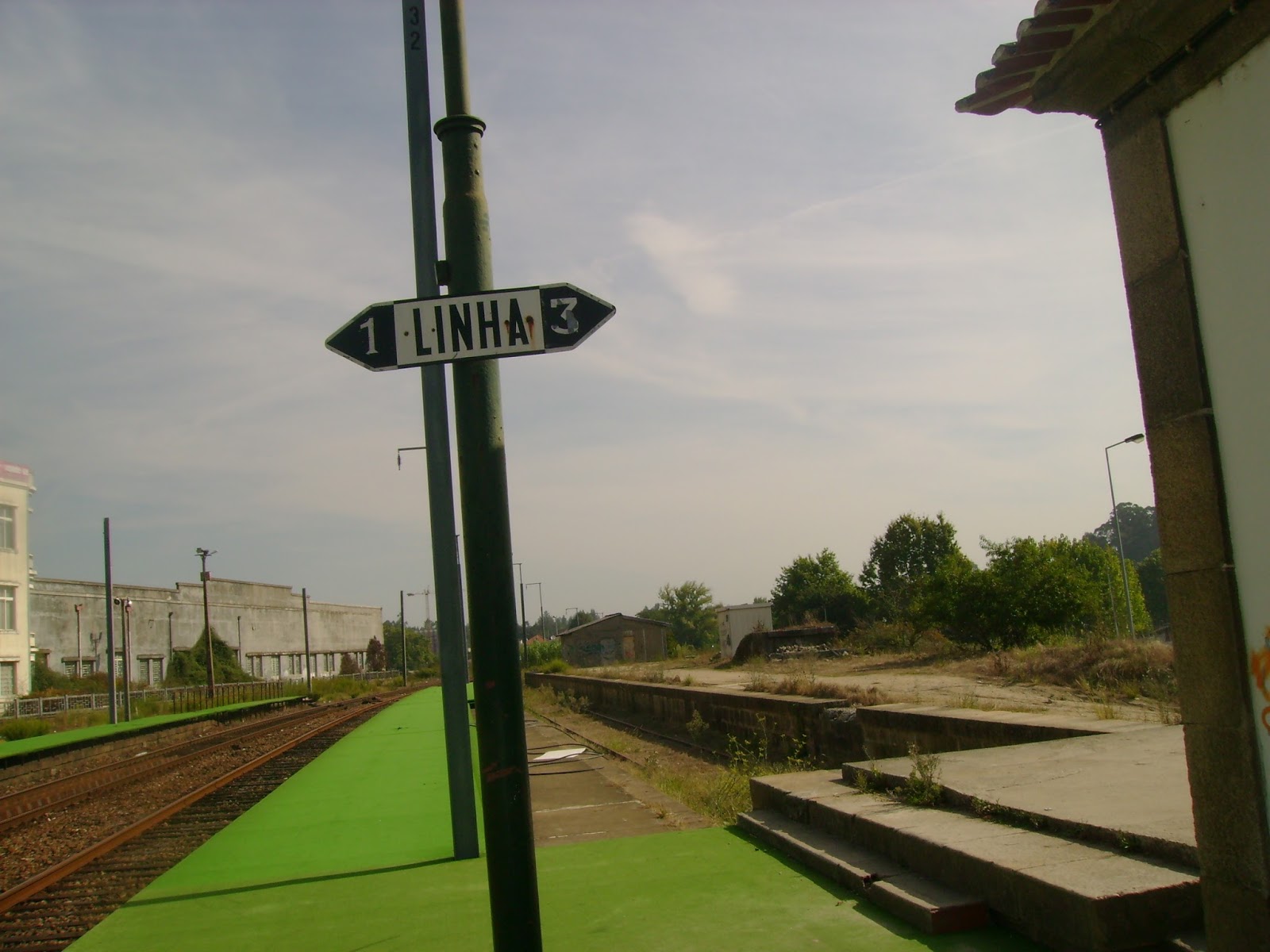 selvagemtexas ANTIGA ESTAÇÃO FERROVIÁRIA DA TROFA