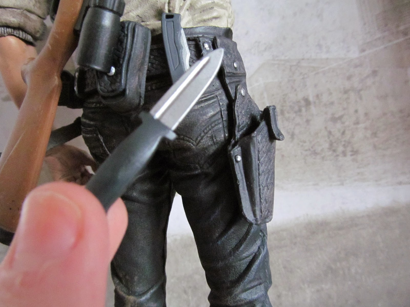 We Love The Walking Dead Review The 10 Inch Rick Grimes Figure.
