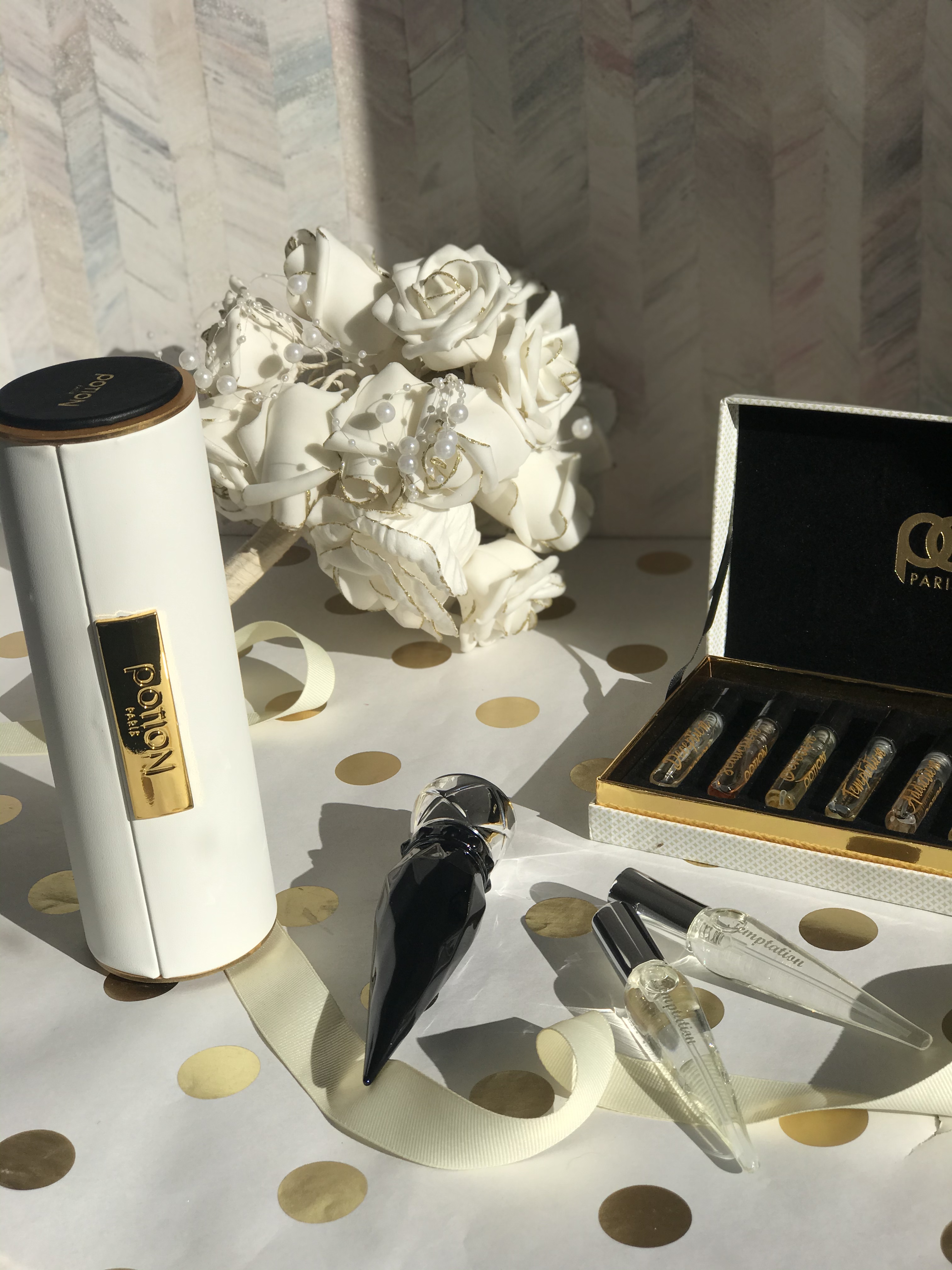 potion paris Vial with perfume inserts