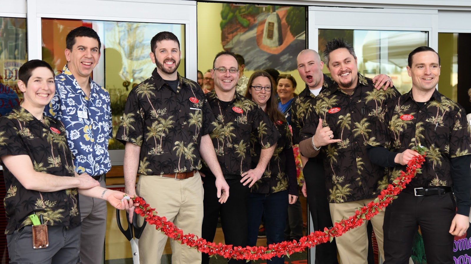 Shoreline Area News Trader Joe's grand opening Friday