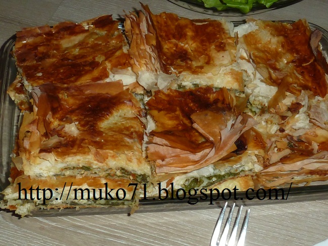mutfaktan ve hayattan paylaşımlarım BAKLAVALIK YUFKADAN ISPANAKLI BÖREK