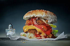 03-Big-Burger-Tjalf-Sparnaay-The-Beauty-of-the-Everyday-Paintings-of-Food-Art-www-designstack-co