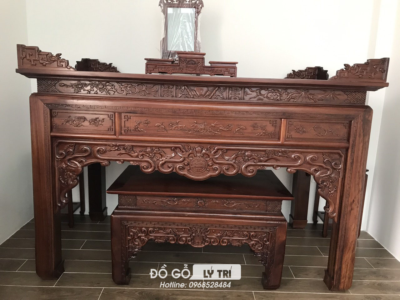 Án gian thờ gỗ gụ Lào 1m97