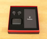 箱にコストかけすぎです。3万円くらいする商品なら納得ですが… Sabbat X12 Ultra Bluetooth Ver.5.0 完全ワイヤレスイヤホン