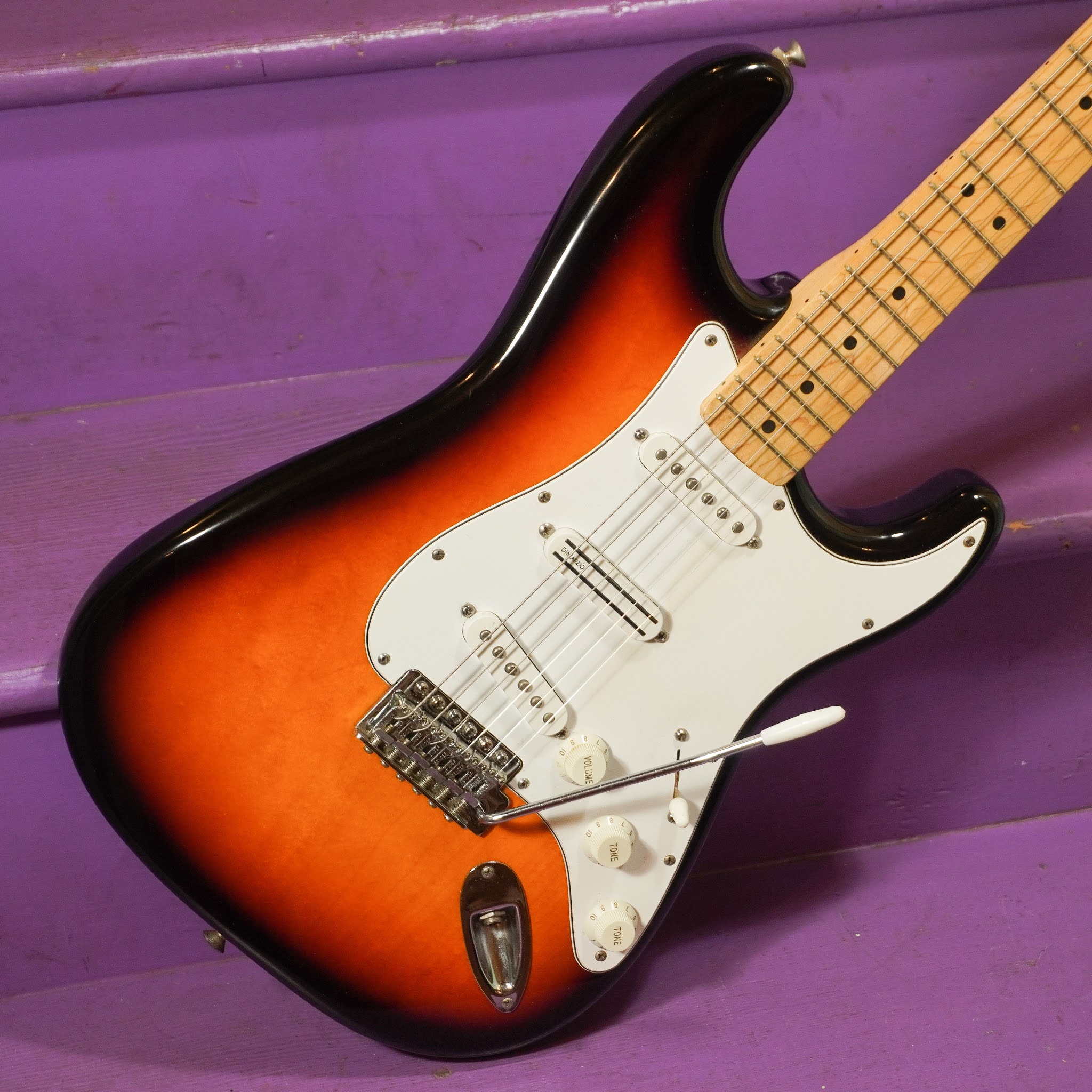 1998 Fender (Mexicanmade) Stratocaster Standard Electric Guitar