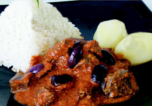 Sangrecita en salsa de maní