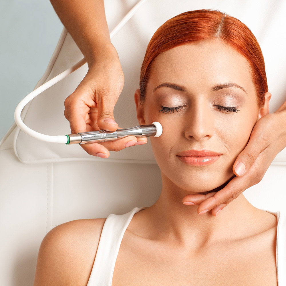 Body & Soul Clinic Get Your Glowing Skin Back with Microdermarasion