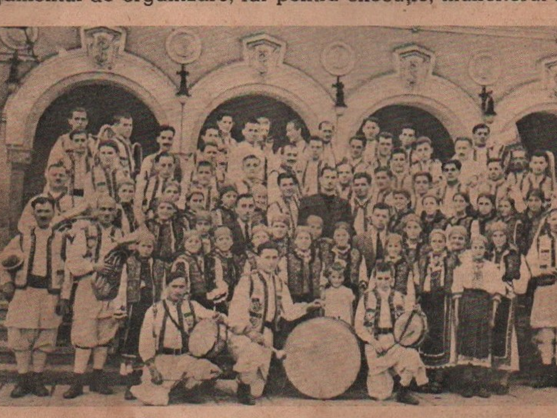 Prima reprezentație a corului și fanfarei "Muncă și Lumină" a avut loc în 6 Aprilie 1942  la Ghelar