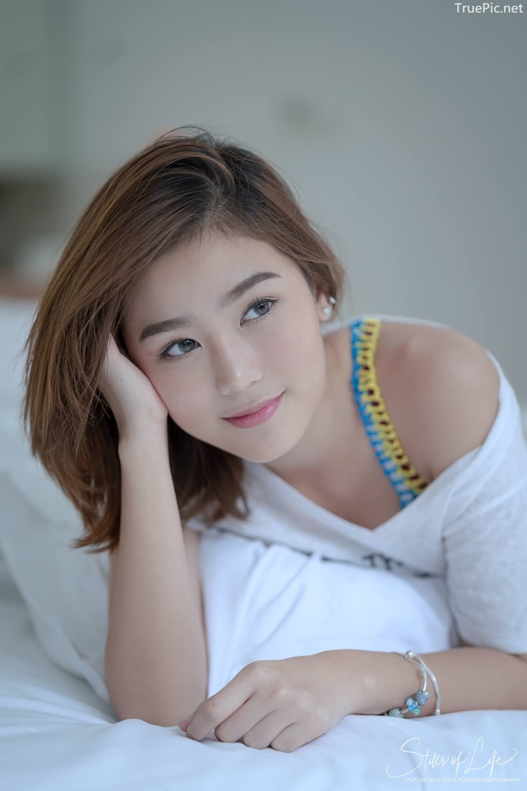 Thailand model - Pattaravadee Boonmeesup - Earn Red Swimsuit Thailand model - Pattaravadee Boonmeesup - Earn Red Swimsuit