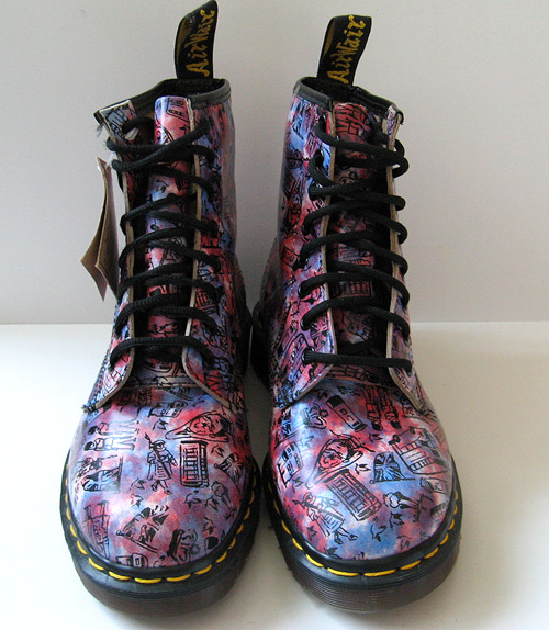DOC DR. MARTENS HIGH TOP BOOTS MADE IN ENGLAND SIZE 8 SIZE 6
