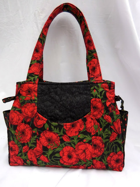 Vicki's Crafts and Quilting: Purse finishes to share with you