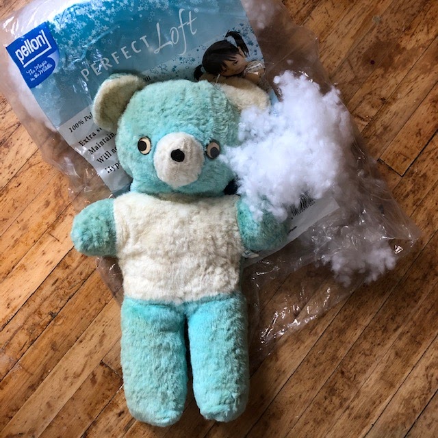 l'astronave Basic Bear Repair (How to Clean and Restuff a Teddy Bear)