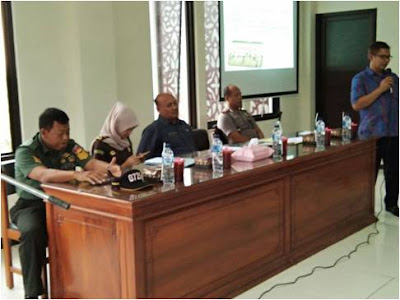 BABINSA KALIJAMBE HADIRI LUHKUM DI AULA KECAMATAN KALIJAMBE