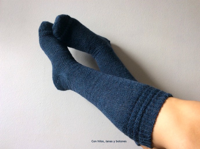 Con hilos, lanas y botones: Moffitt Socks (patrón de Soraya García, @soriknits)