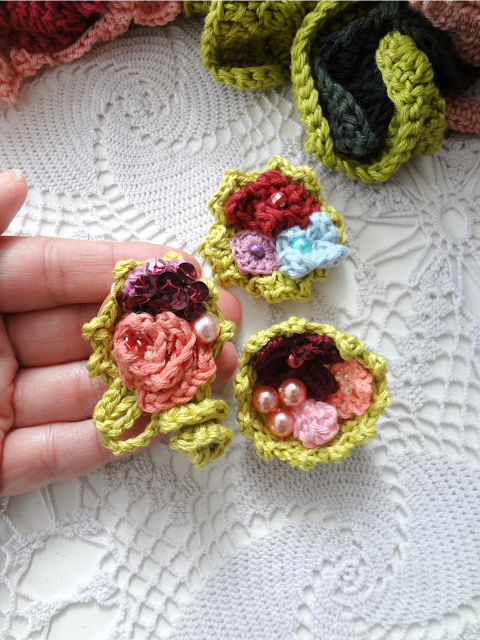 Wooden Floral Brooches