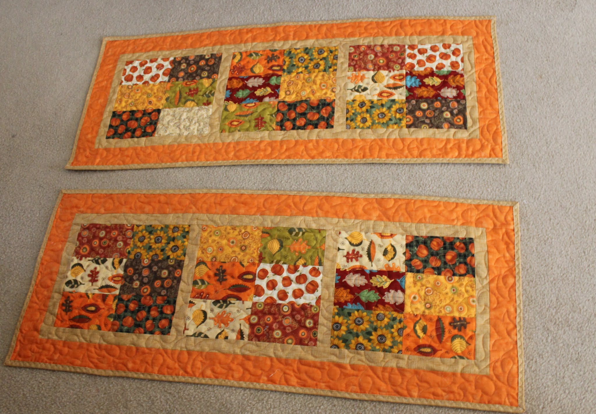 SunShine Sews... Craft Fair Table Runners