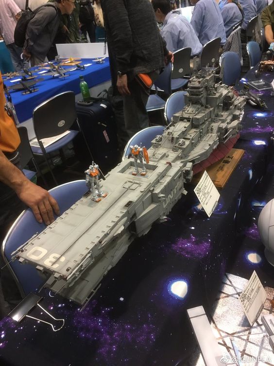 paperhobby MOBILE SUIT CARRIER SALAMIS CLASS 1700