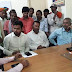जलजमाव से त्रस्त पंचायत की समस्या को लेकर बीडीओ को सौंपा ज्ञापन