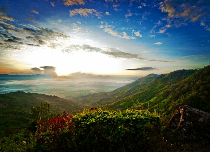 pemandangan alam asli Indonesia