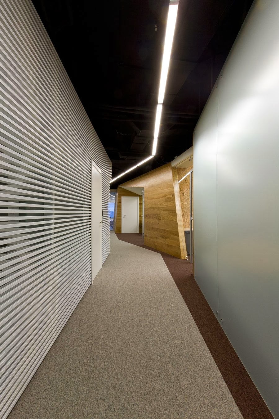 Office Corridor Design Idea's.