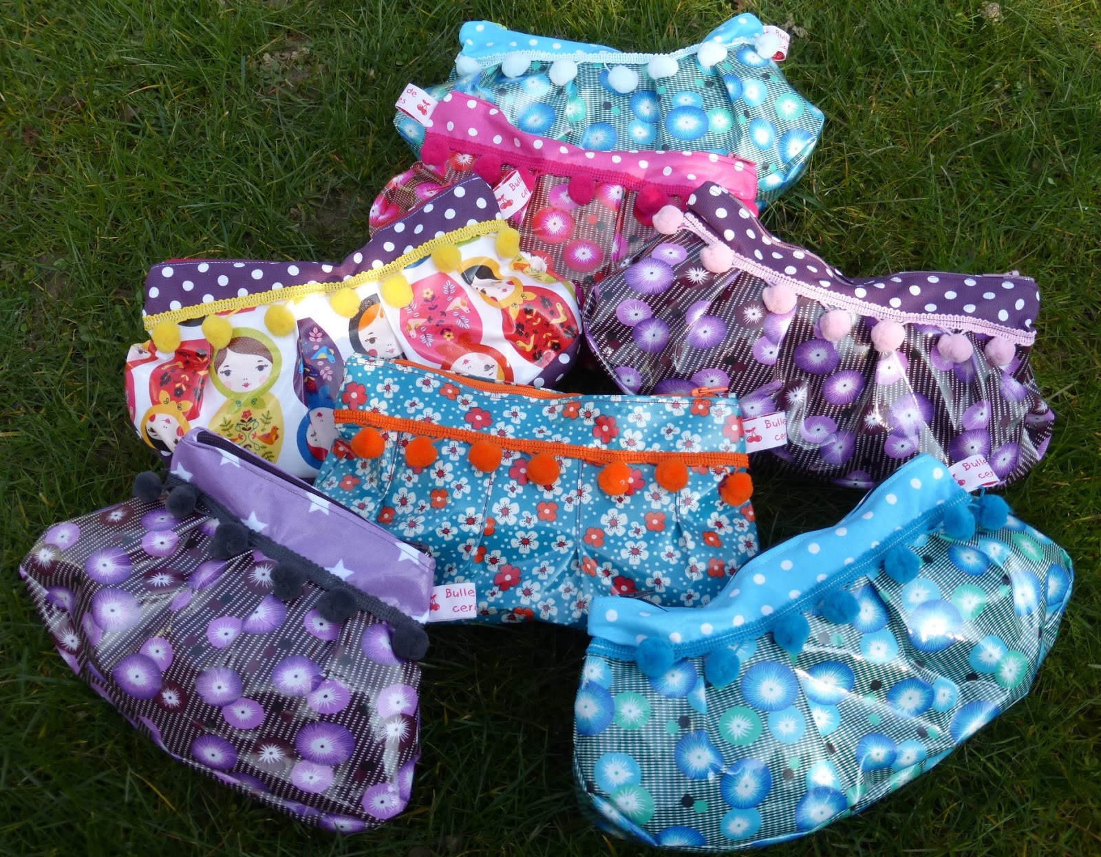 Ma Combinaison Euromillion Est Elle Déjà Sortie Bulles de cerises: Trousse pompons