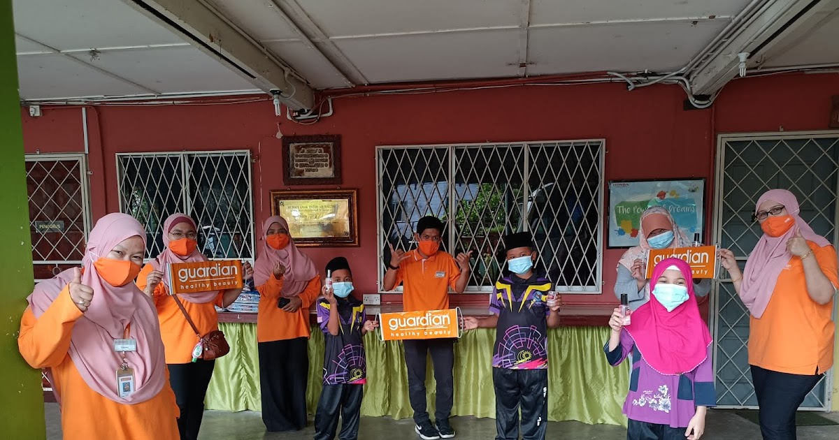 Christy's Blog Guardian Malaysia Donate Hand Sanitizers To 22 Charity