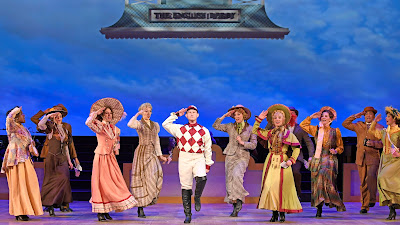 Review: MTW Gives Regards to YANKEE DOODLE DANDY  Image