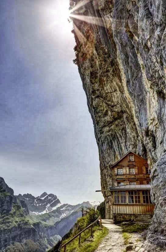 Tempat Wisata Di Swiss