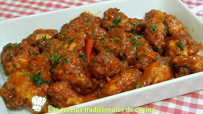 Cómo hacer alitas de pollo picantes (Alitas Búfalo)