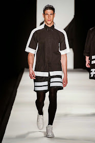 Men Wearing Tights Under Shorts