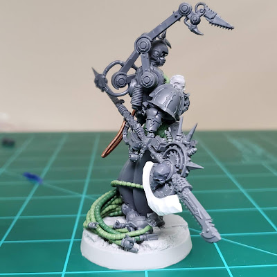 What's On Your Table: Customized Iron Warriors Dark Acolyte - Faeit 212