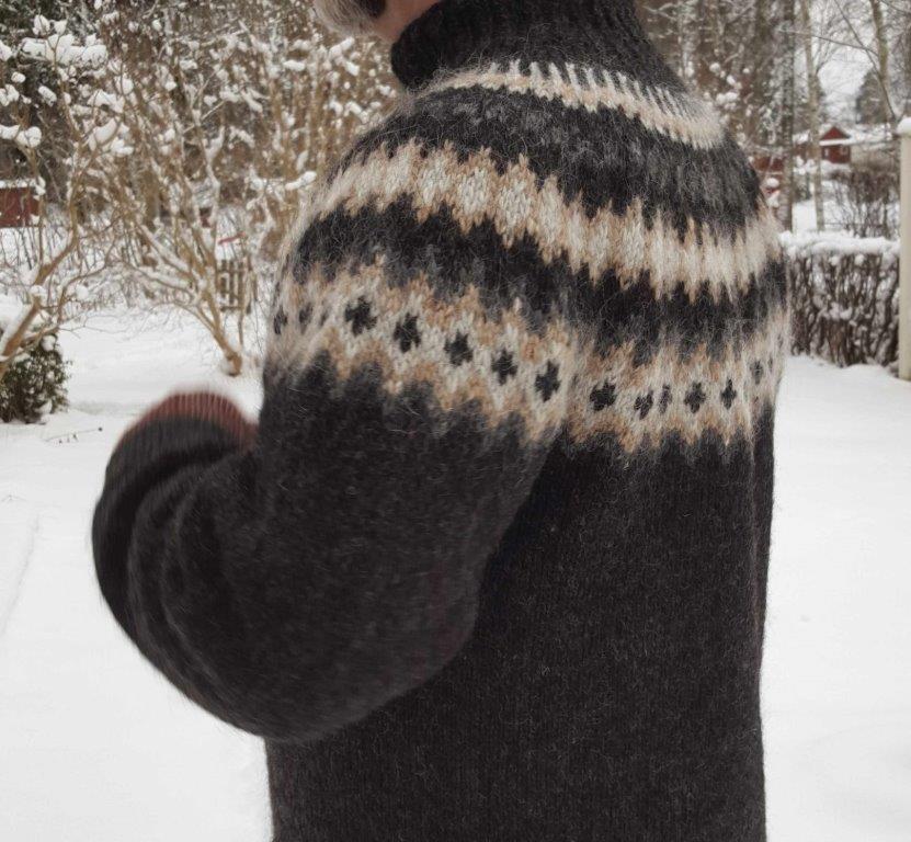Lappone: Lopapeysa - Icelandic sweater finished