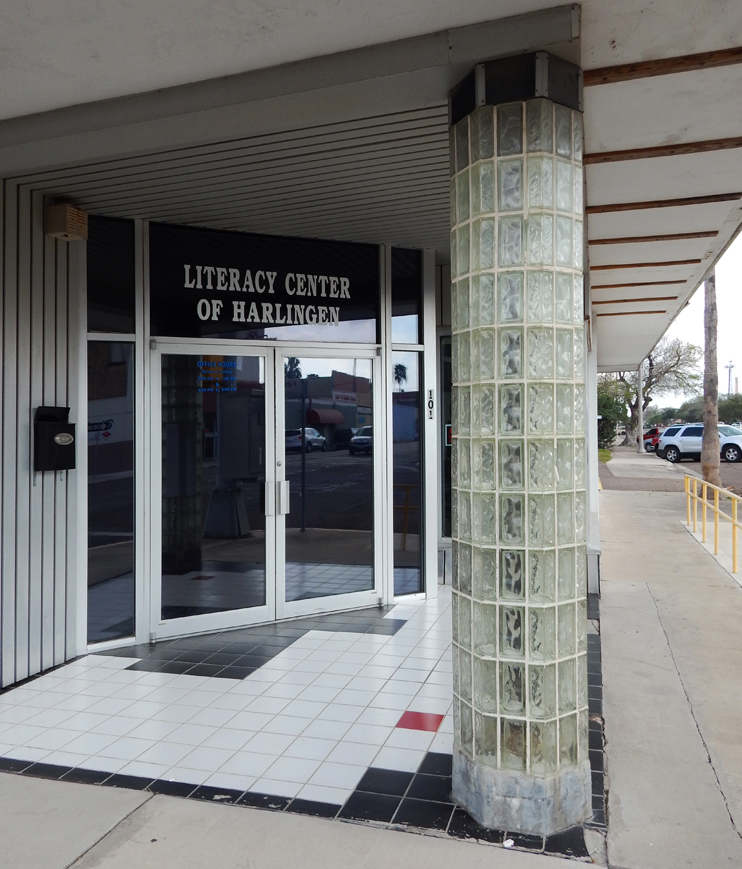 Brownsville Station 2017 0202 Murals of Harlingen
