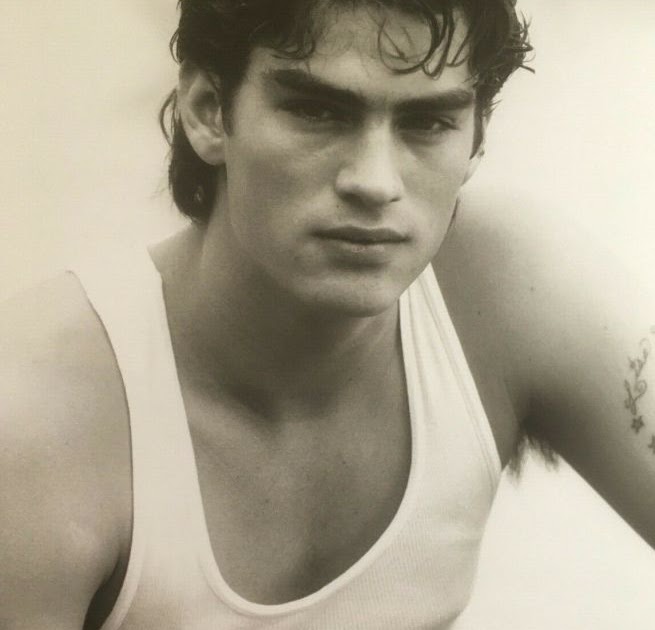 Favorite Hunks & Other Things: A Look Back: Rodney Harvey