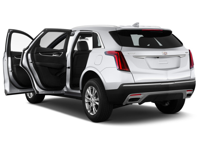 2022 Cadillac XT5 Review