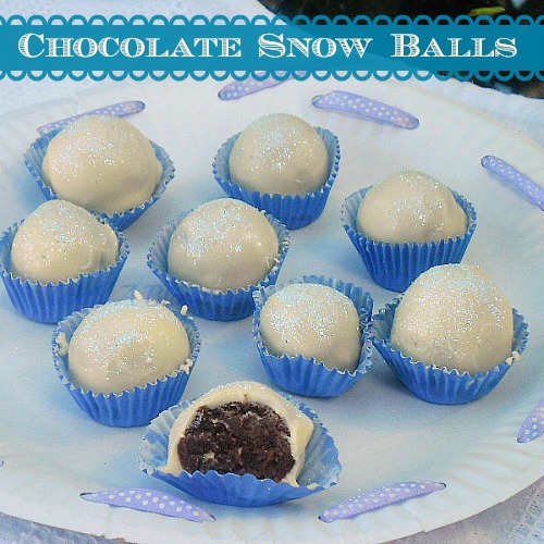 A 2 Ingredient filling makes these Chocolate Snow Balls quick & easy to make - delicious and a perfect edible Christmas gift idea