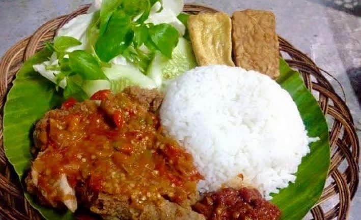Dapur boenda 212 Resep komplit ayam geprek dan cara