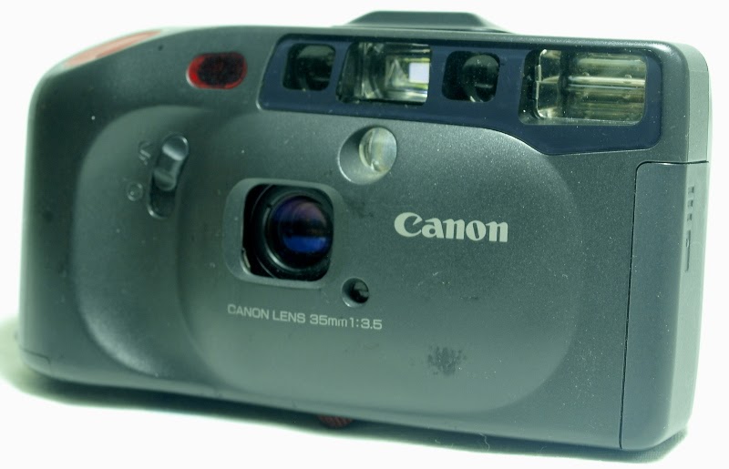 Canon Autoboy Prisma Date 35mm AF Film Camera Review - ImagingPixel