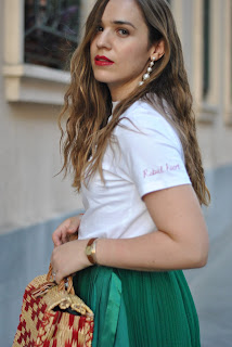 The green pleated skirt