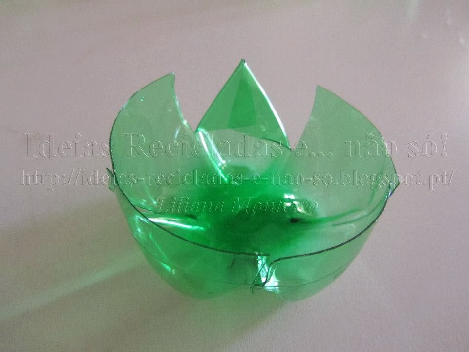 Estrela de Natal com garrafa de plástico (PET)