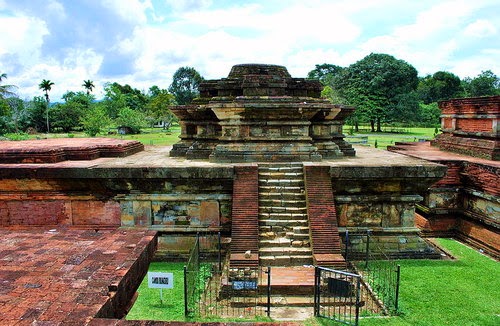 Sejarah Candi Muara Takus