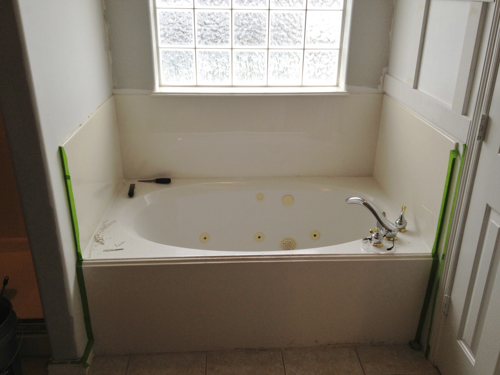 Engineering Life and Style: Master Bathroom Update & How to Tile a