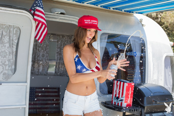Alyssa Arce's Fourth of July is More Exciting Than You Could Possibly ...