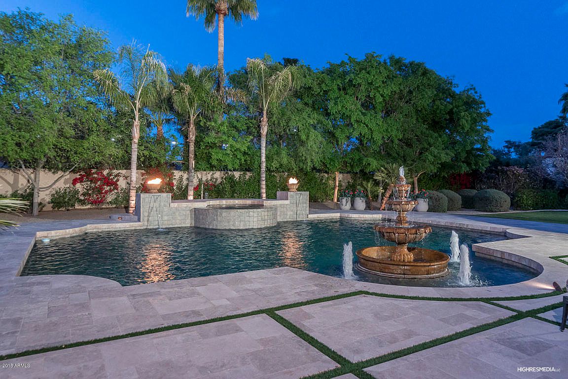 10,000 Square Foot Mediterranean-Inspired Mansion In Paradise Valley ...