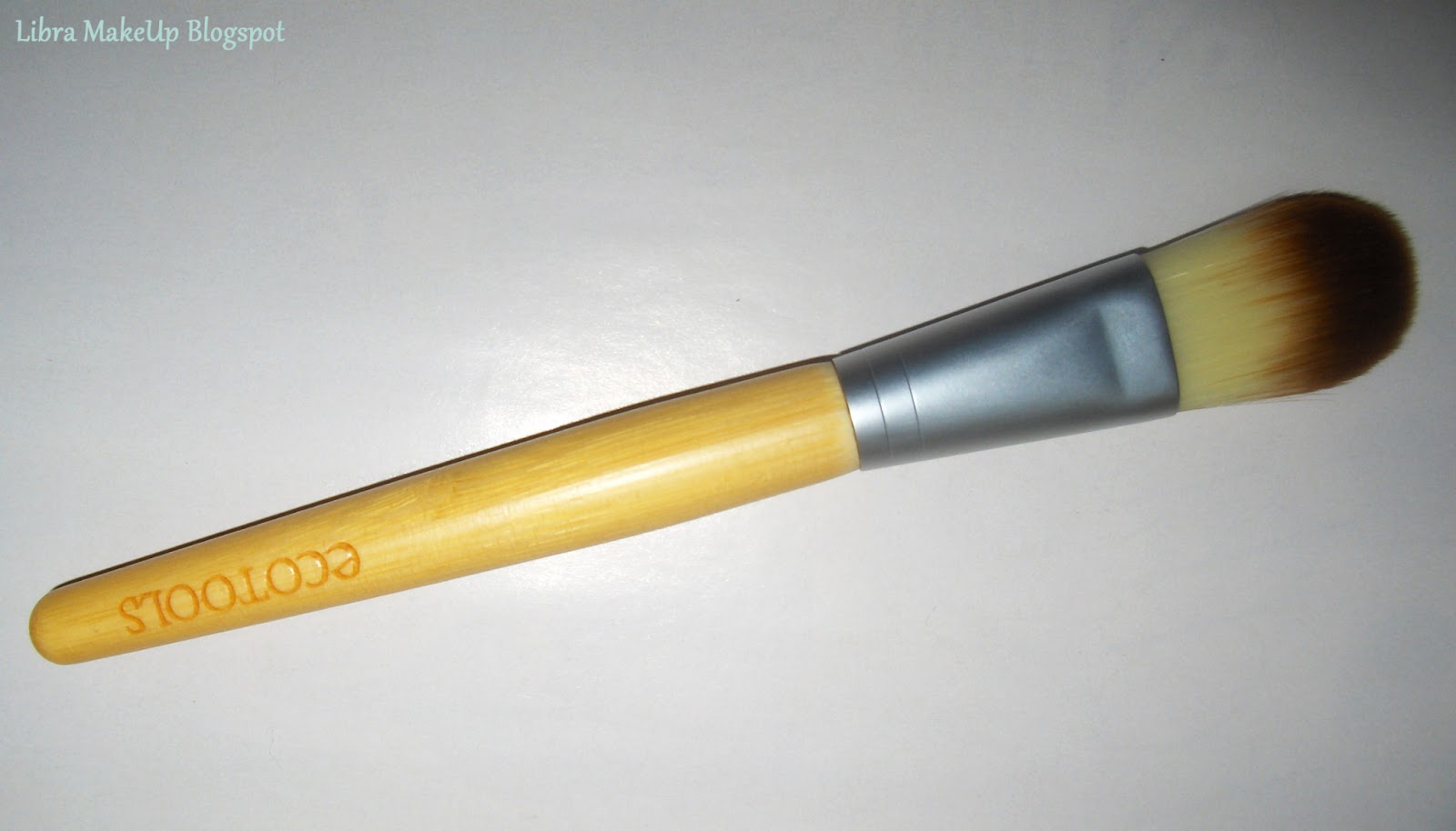 Libra Makeup EcoTools Bamboo Foundation Brush