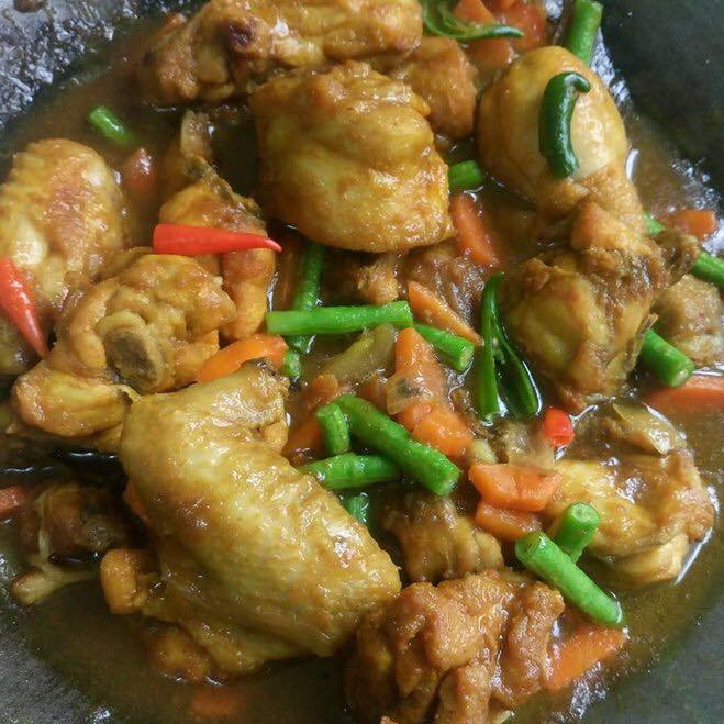 Resepi Original .Ayam masak Ujang - Dari Dapur Kak Tie